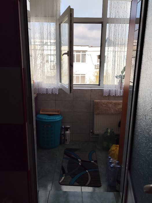 Vand apartament sau schimb cu casa