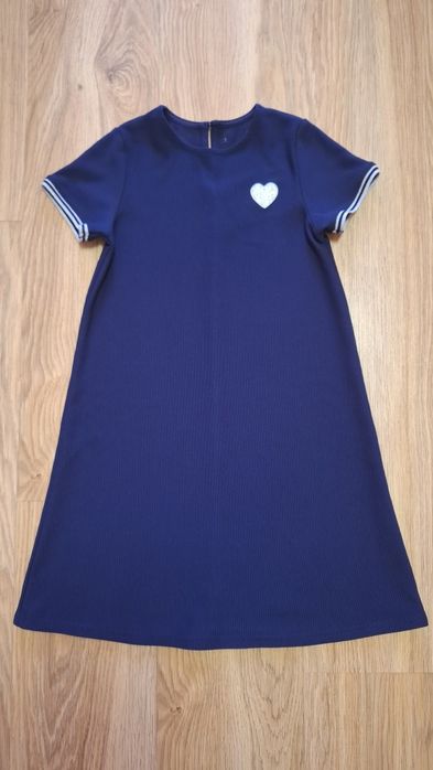 Sarafan si fusta fete , pt scoala, in stare foarte buna, mărimea 140cm