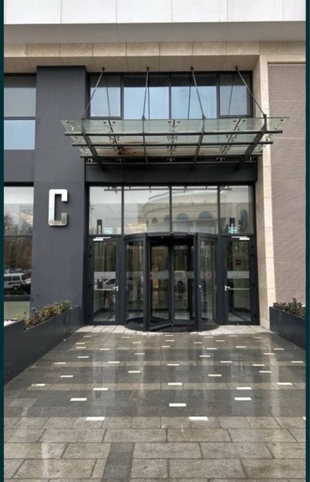 Срочно !Сдается офис в Nest One!!! Блок-С, 50м2
