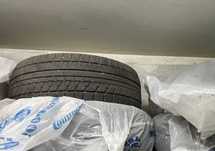 Продам зимние шины Bridgestone 225/55/17