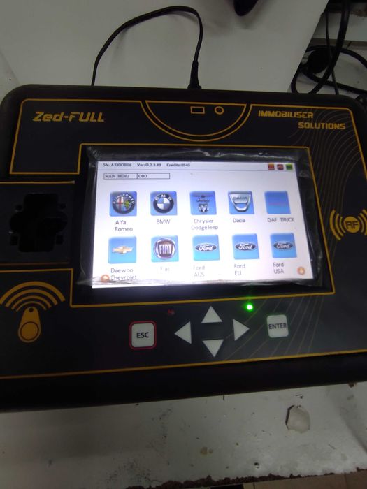 ZED-FULL Машина за Ключове