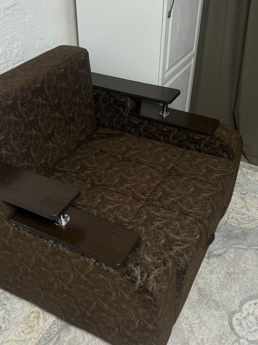 Кресло кровать гостинный