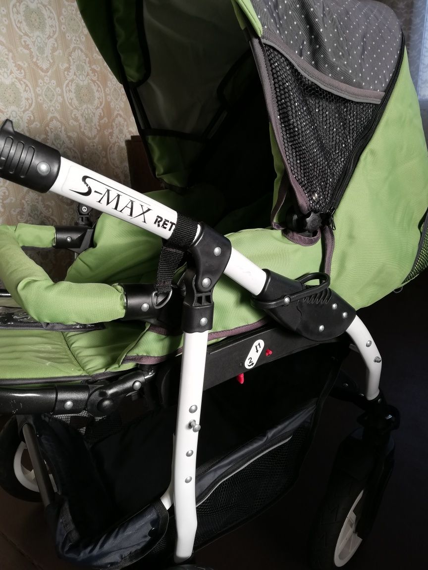 Комбинирана Бебешка количка в отлично състояние