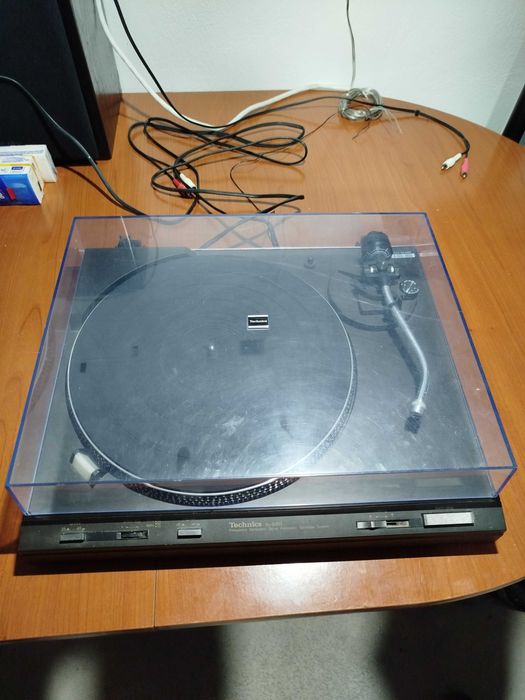 Superb pick-up Technics model: SL-B303. Made in Japan fara doza!!