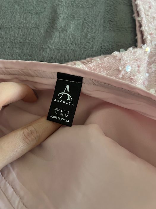 Комплект с пайети