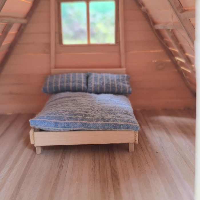 Vand macheta casuta/cabana(jucarie) miniatura