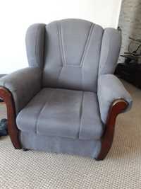 Продам кресло  серого цвета