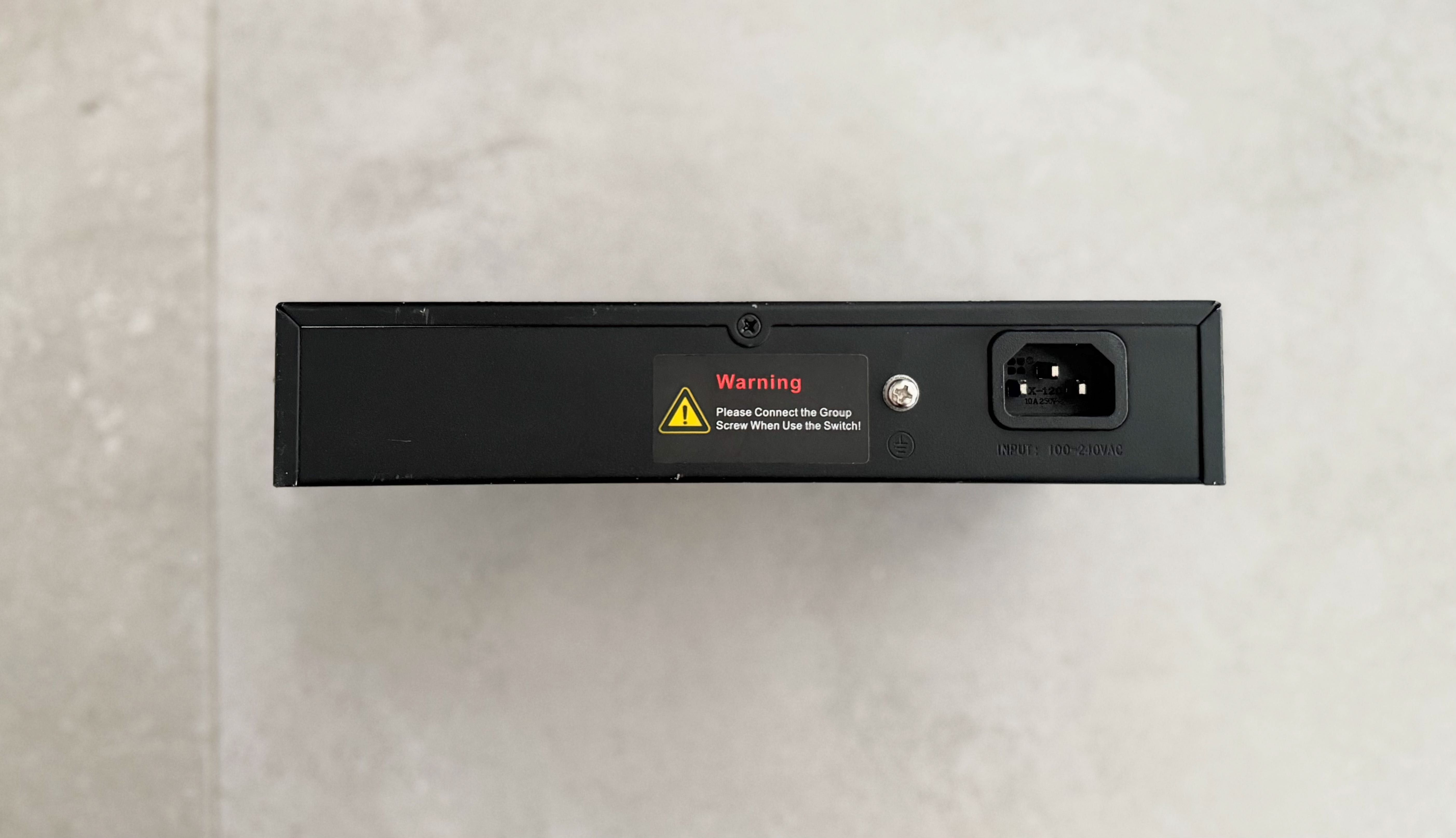 Гигабитов PoE+ switch Digitus