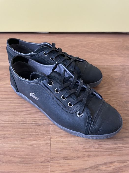 Lacoste оригинални черни кецки