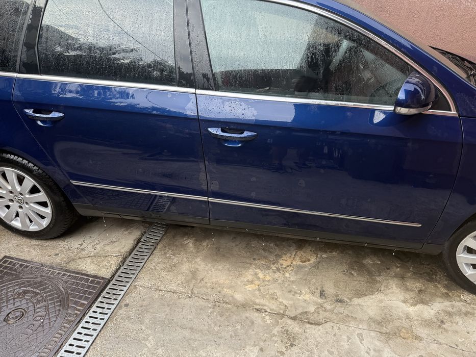 Usa fata spate stanga dreapta vw Passat B6 bleumarin LD5Q