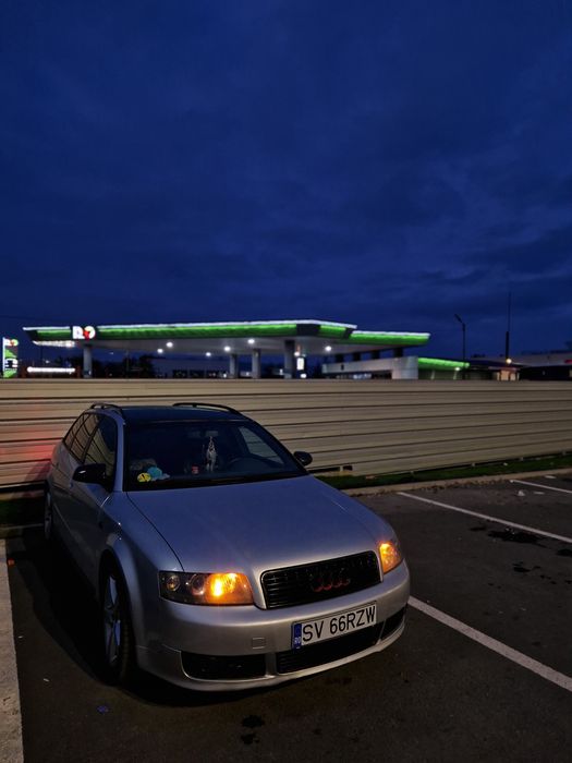 Vând audi a4 b6 S line