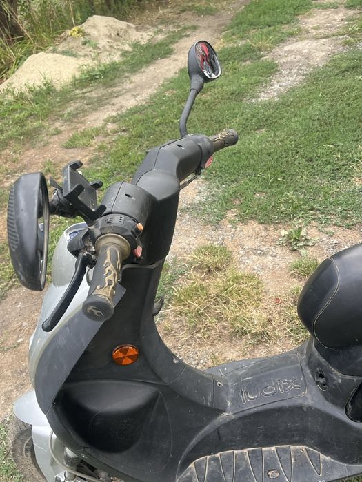 Scuter peugeot ludix aprope nou totul