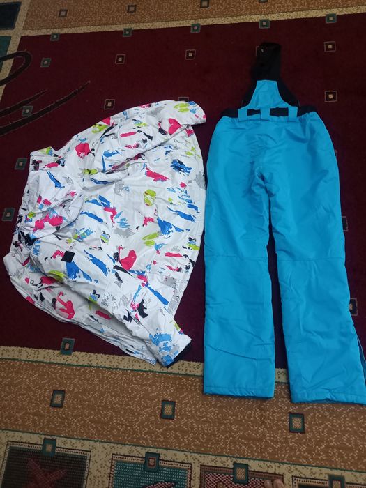 Зимний спортивный костюм размер s подойдёт и на m