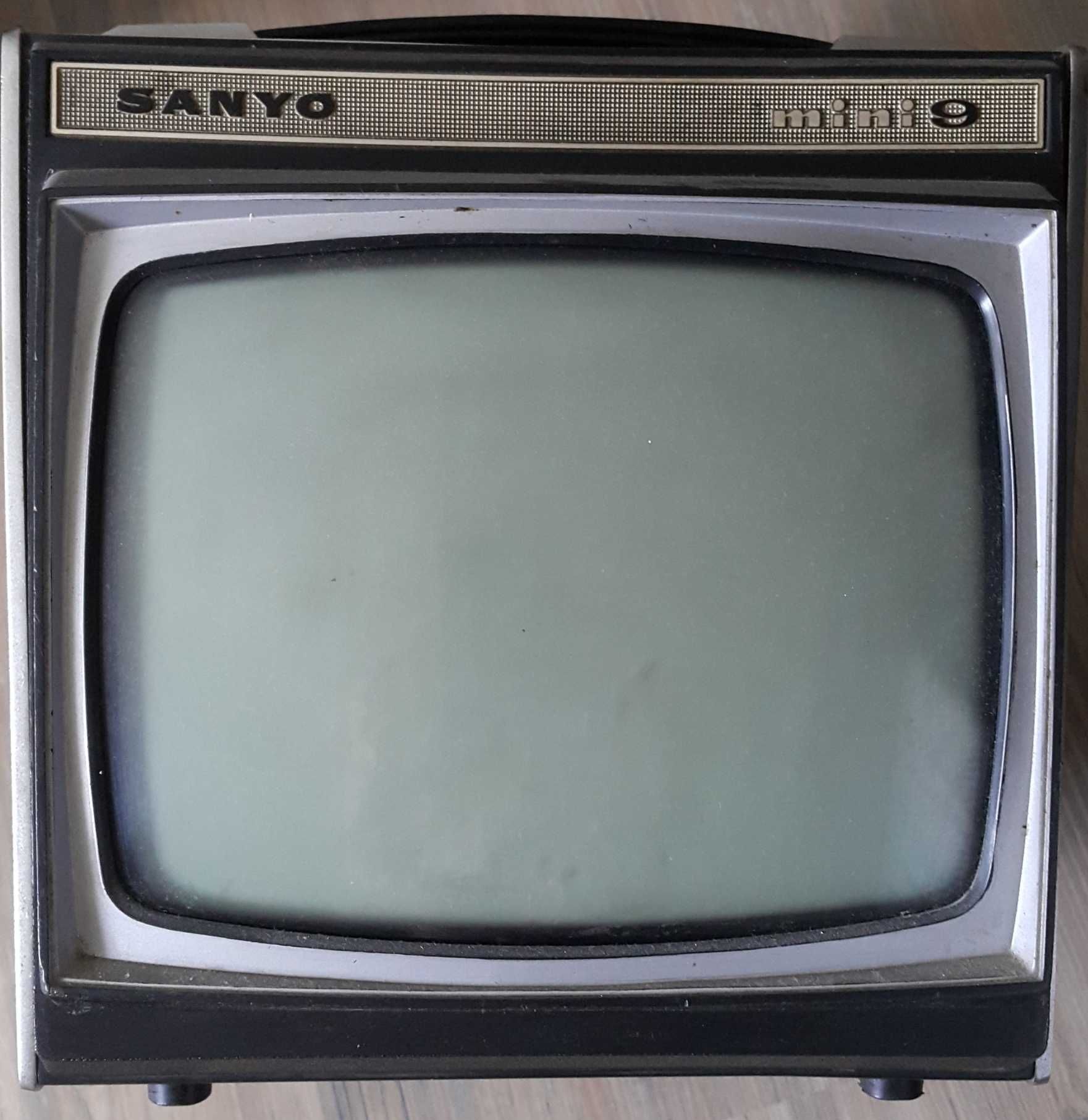 Mini TV SANYO 9inch (1964]