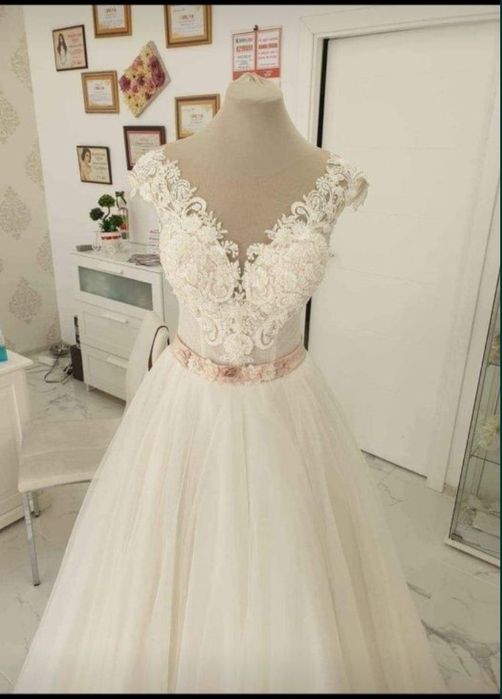Rochie mireasa 38-40