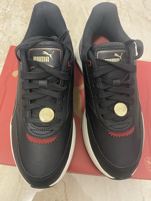 Маратонки Puma, номер 39