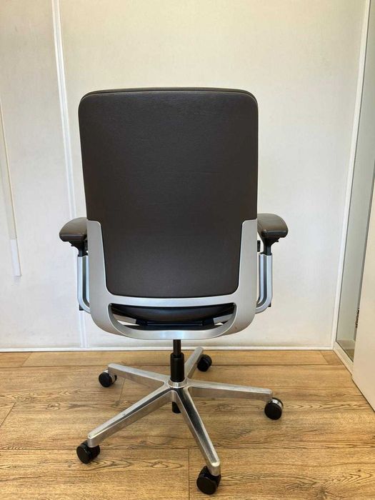 Refurbished Steelcase Amia Leather