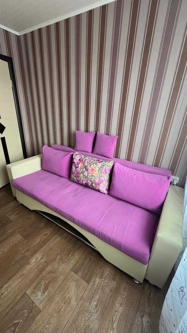 Продам Диван б\у