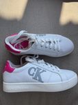 Calvin Klein сникърси 41-ви номер. Чисто нови