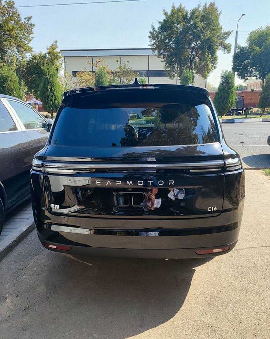 Leapmotor C16 Hybrid dop 200km 2026