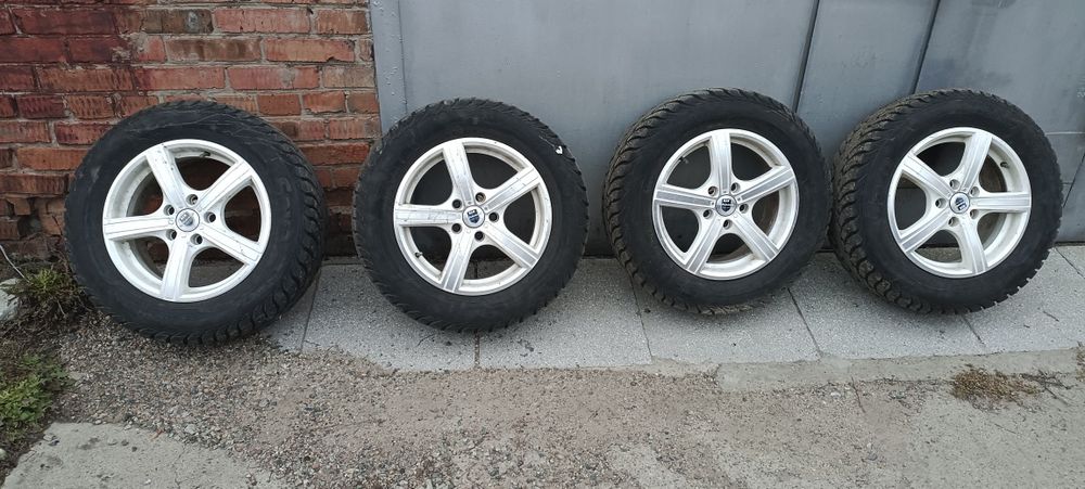 Продам зимнюю резину Sava Eskimo stud