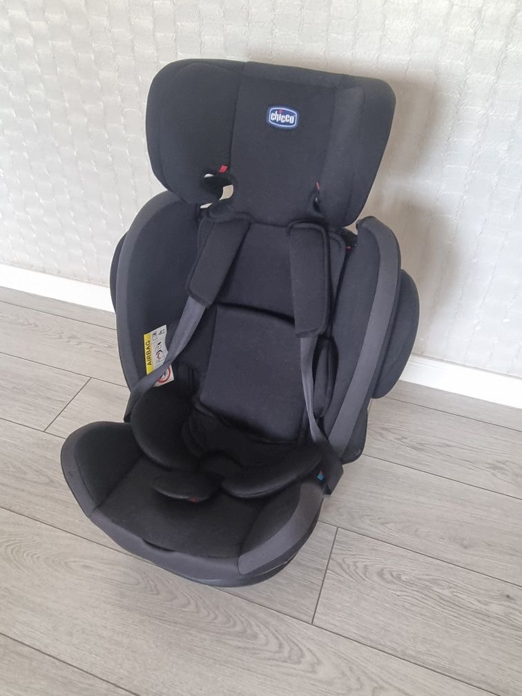 Продается детское автокресло
