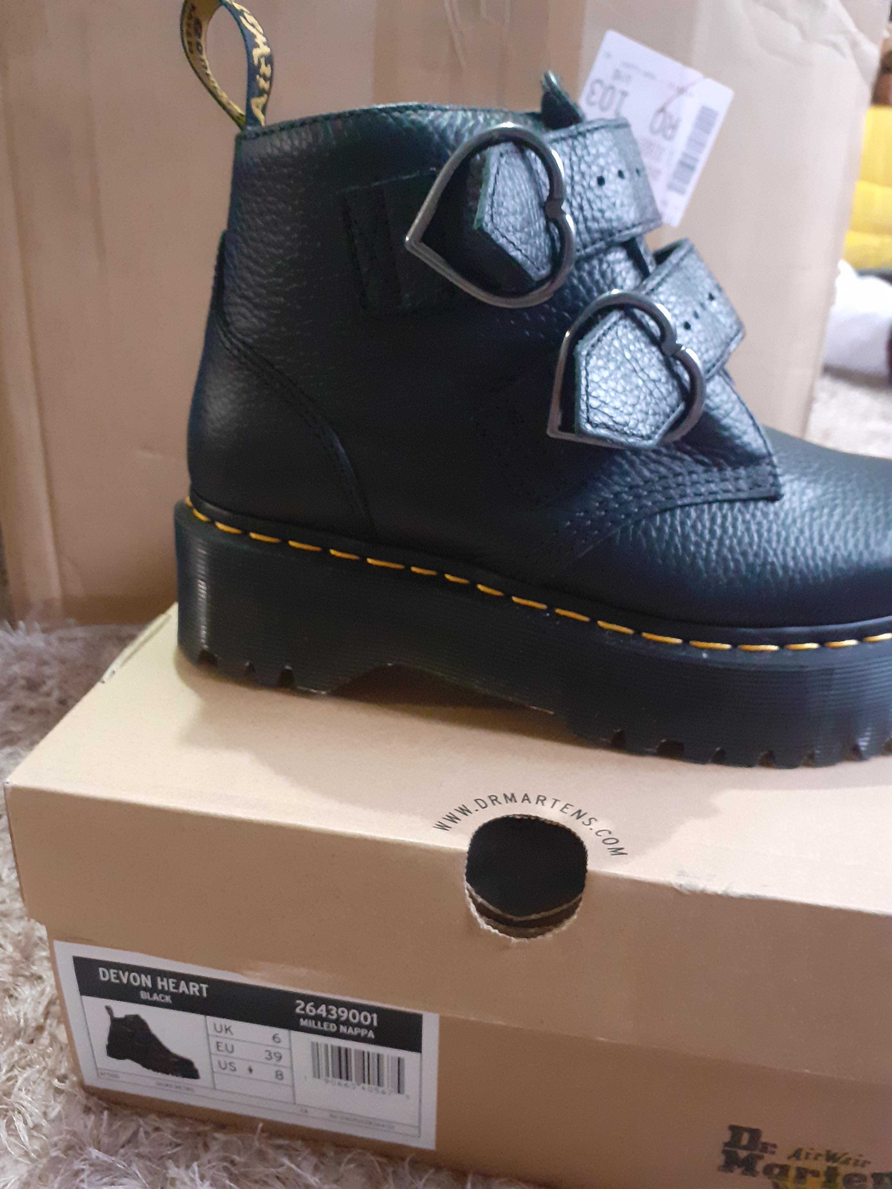 Ghete dama& bărbați Dr. Martens