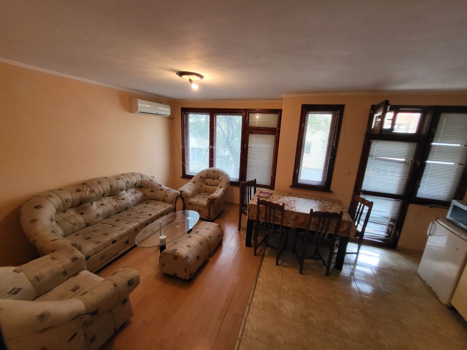 Дава се под наем Двустаен апартамент в Варна, Погреби - 70 кв.м за 397.8 € - Снимка #4