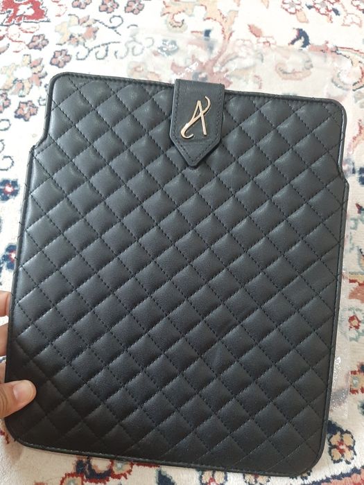 Артистри бренд!Чехол для айпад 2 или 3!