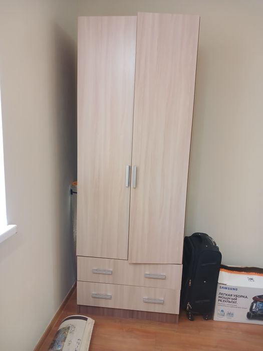 Продам шкаф с комодом в отличном состоянии