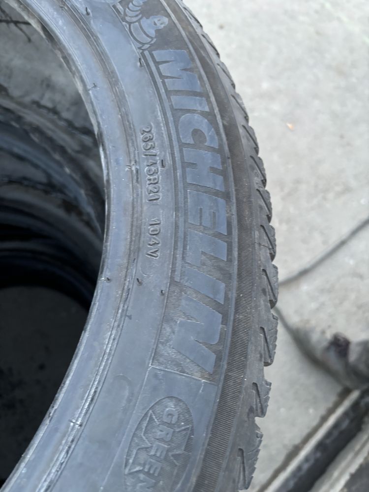 265 45 21 set iarna Michelin