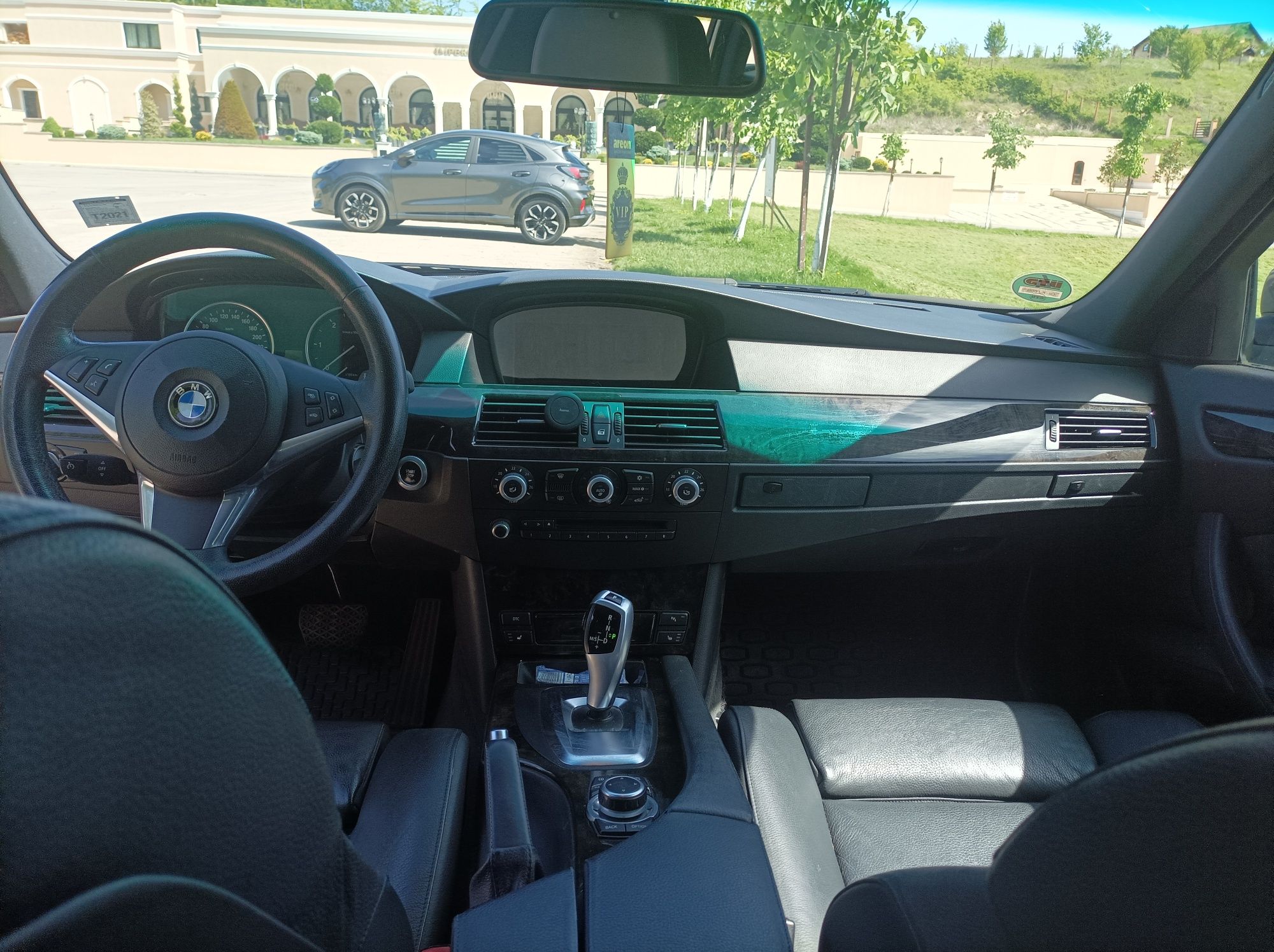 BMW 520 Limusine E 61 FACELIFT joystick automată Navigație+Full piele