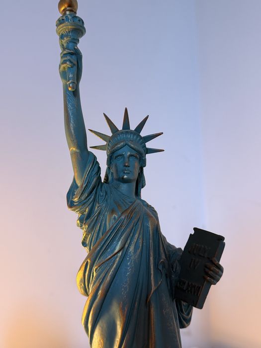 Statuia Libertatii - “Liberty Enlightening the World” Colea Art, L.E.