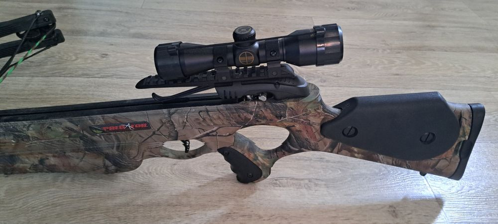 Арбалер Barnett Predator