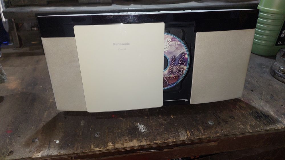 Продам магнитофон Panasonic