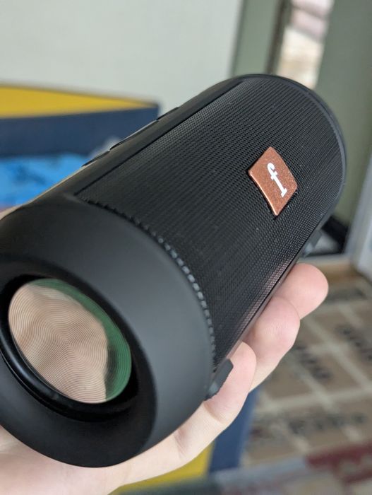 Boxă portabilă Bluetooth