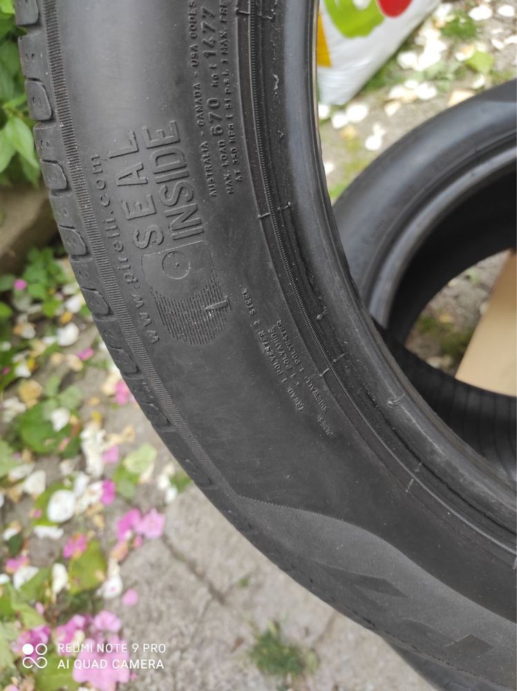 Летни гуми Pirelli 215/55/17 Seal Inside