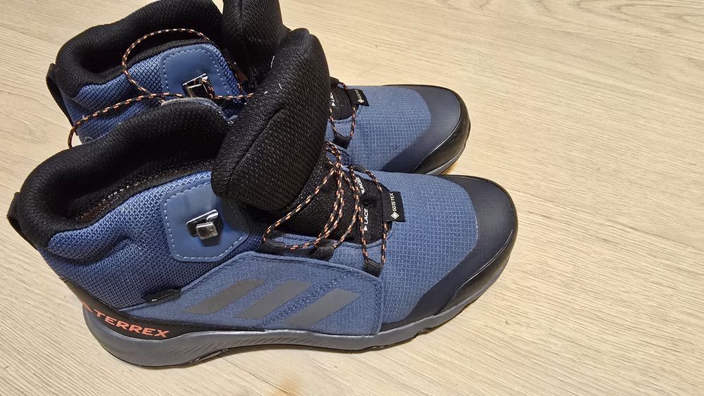 Ghete Terrex Adidas pt copii