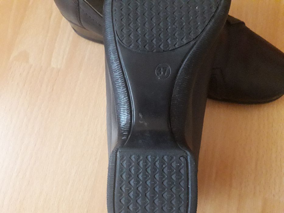 Pantofi negri din piele - toc 3 cm