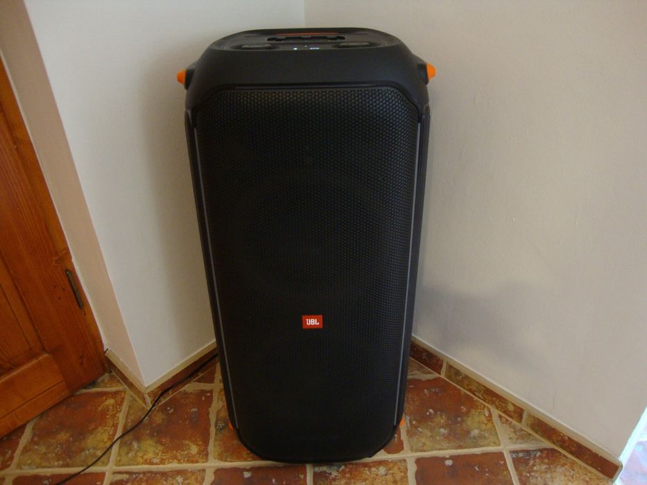 Jbl partybox 710