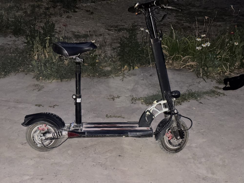 Elektro samokat Kumho
