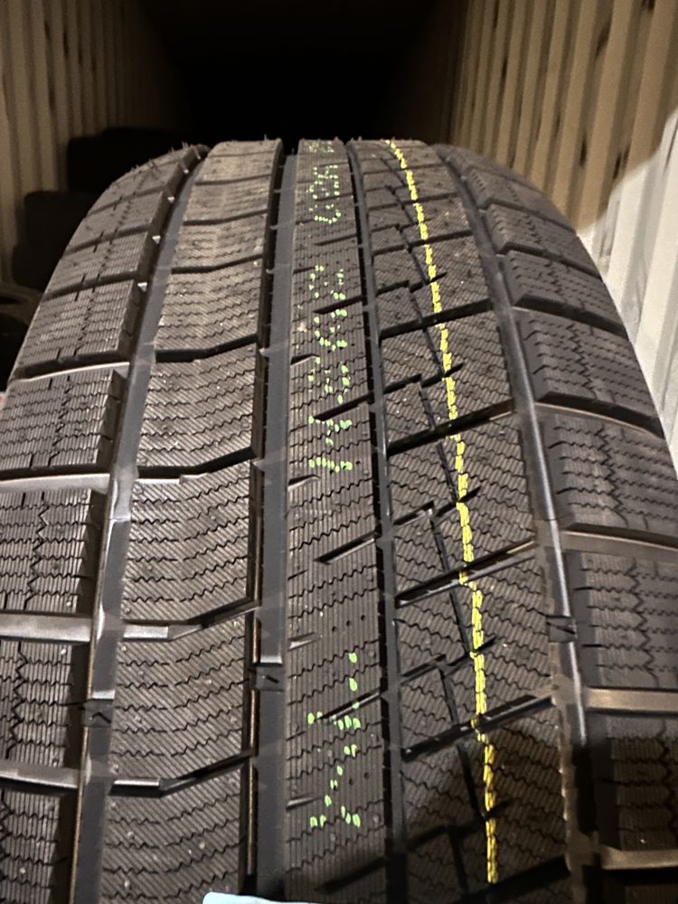 Нови Зимни Гуми ROTALLA SETULA W RACE S360 265/55R20 113T XL НОВ DOT