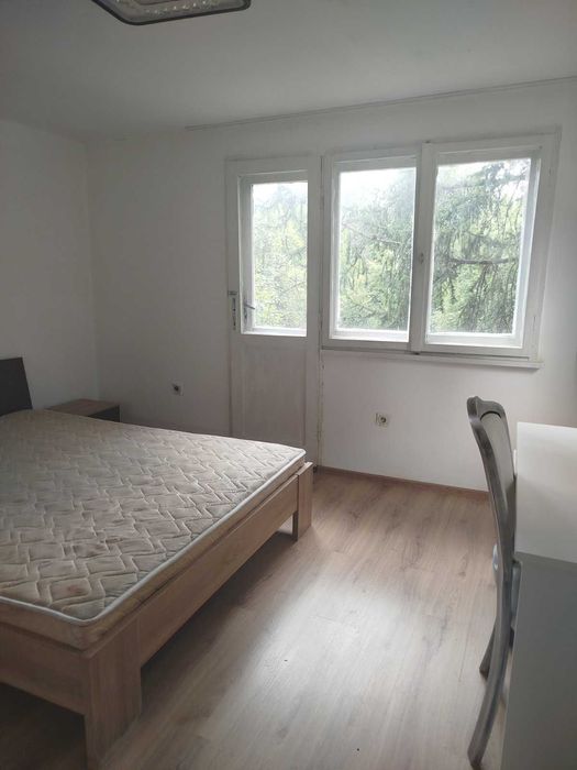 Продавам къща в град Банкя