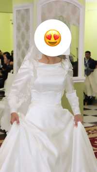 Продаю счастливое свадебное платье