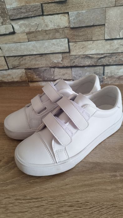 Детски обувки 34