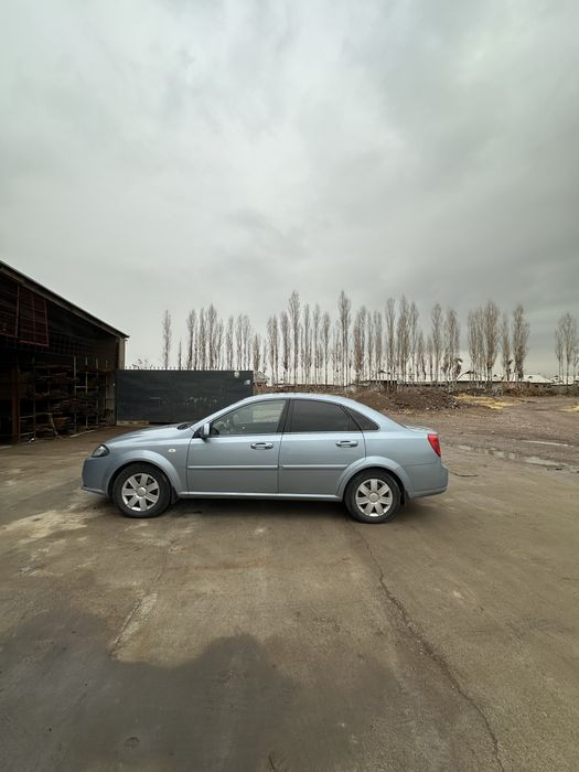 Gentra Aftomat Ravon  Xolati yaxshi Korib olasiz