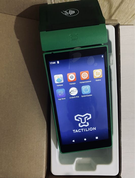 смарт-POS терминал марки Tactilion.