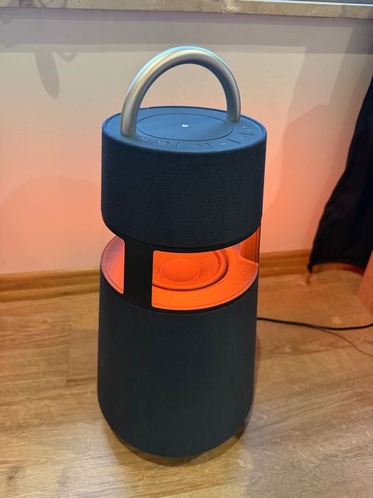 Аудио тонколона LG XBOOM360