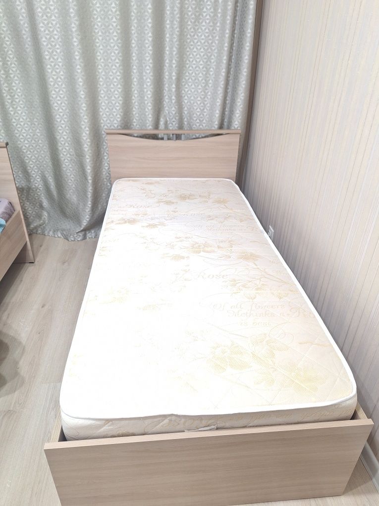 Срочно продам кровать