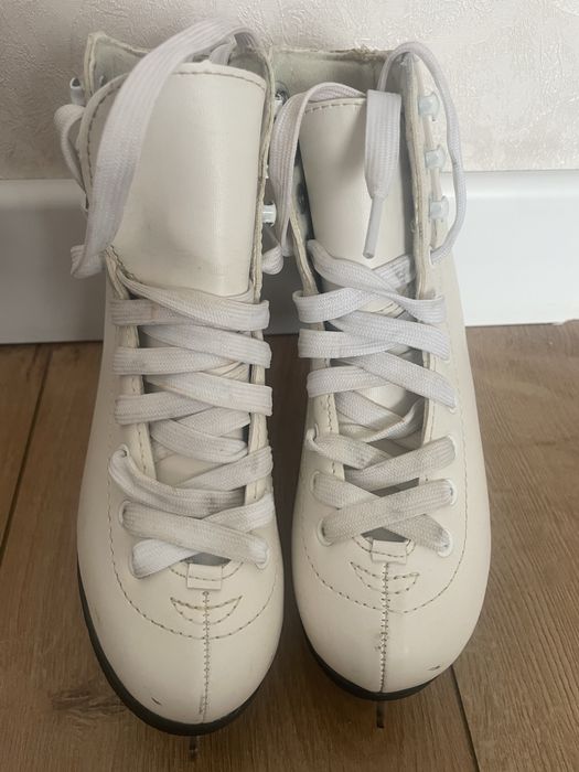 Продам коньки Nordwey